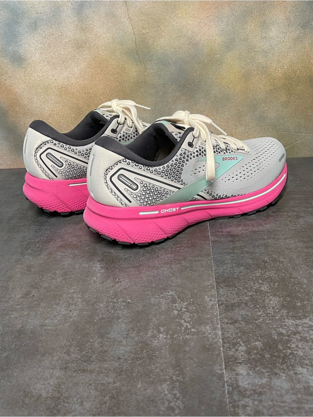 Brooks Ghost 14 Women's Gray/Pink Running Shoes Size 8B - Picture 11 of 16